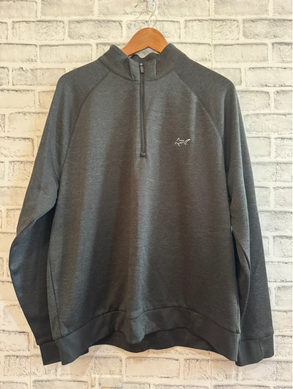 Men’s Greg Norman dark gray quarter zip pullover size large